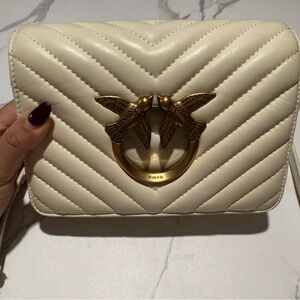 PINKO Love bag cream leather, chevron stitching, gold chain hardware bridal